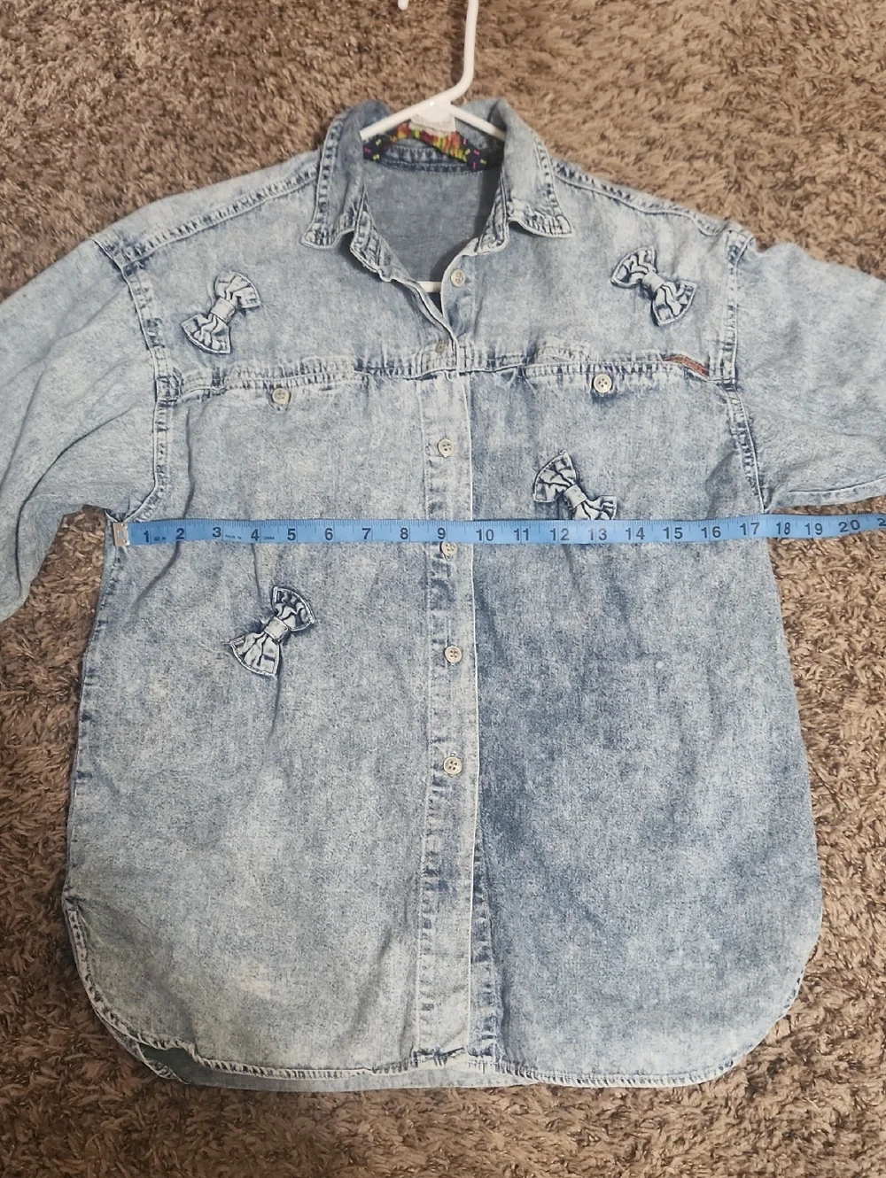 Jordache Vintage Light Wash Womens Denim Button Up Shirt With Bows Size Small